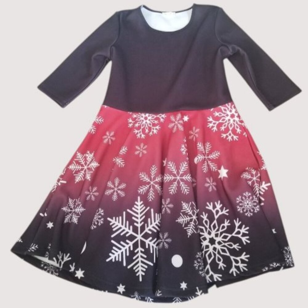 * EMMA & ELSA Black and Red Snowflake Print Long Sleeved Holiday Dress 10-12